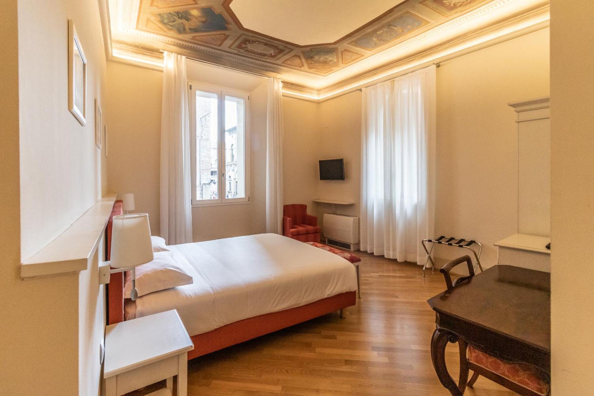 Casa Isolani Luxury Rooms Piazza Maggiore 1 Bologne Extérieur photo