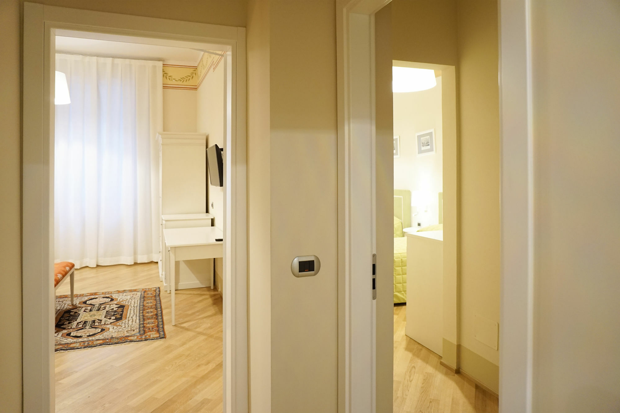 Casa Isolani Luxury Rooms Piazza Maggiore 1 Bologne Extérieur photo
